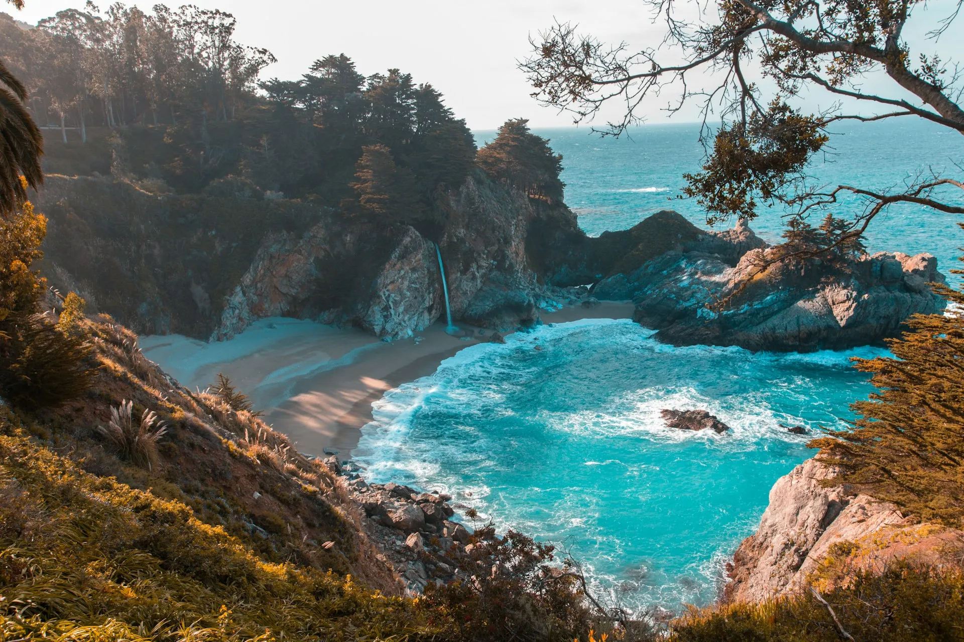 Quais são as praias perto de Minas Gerais?