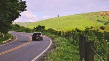 Como são as estradas em Minas Gerais para viajar de carro?