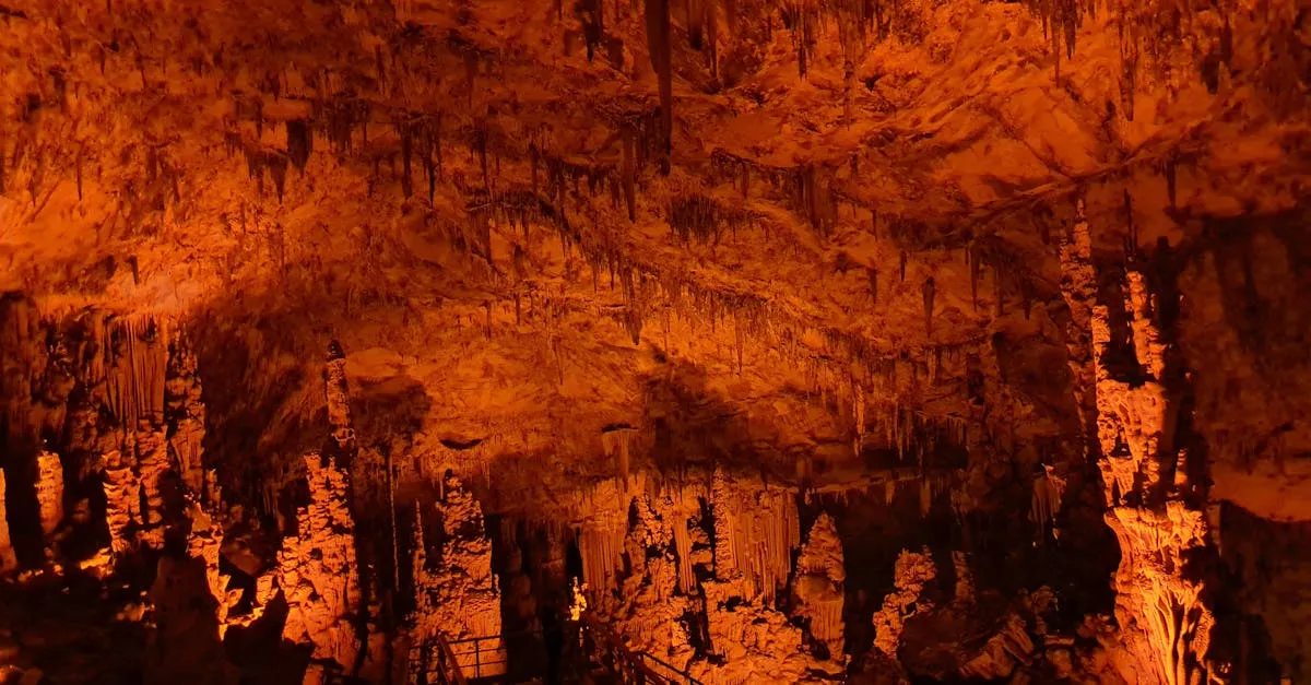 Descubra como visitar as grutas de Minas Gerais agora!