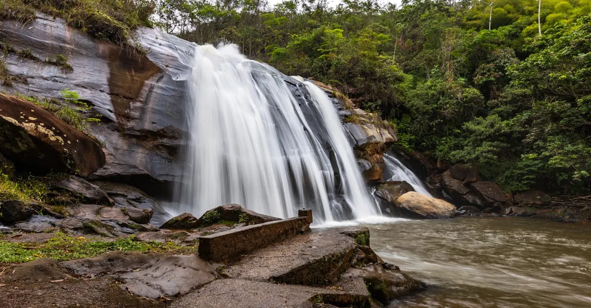 Descubra como curtir cachoeiras de Minas com segurança
