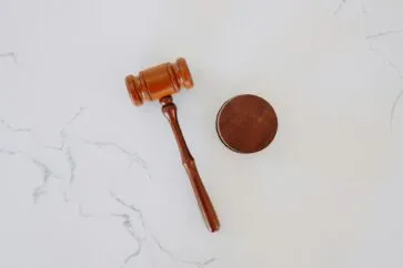 Diferença de procuração pública e particular
