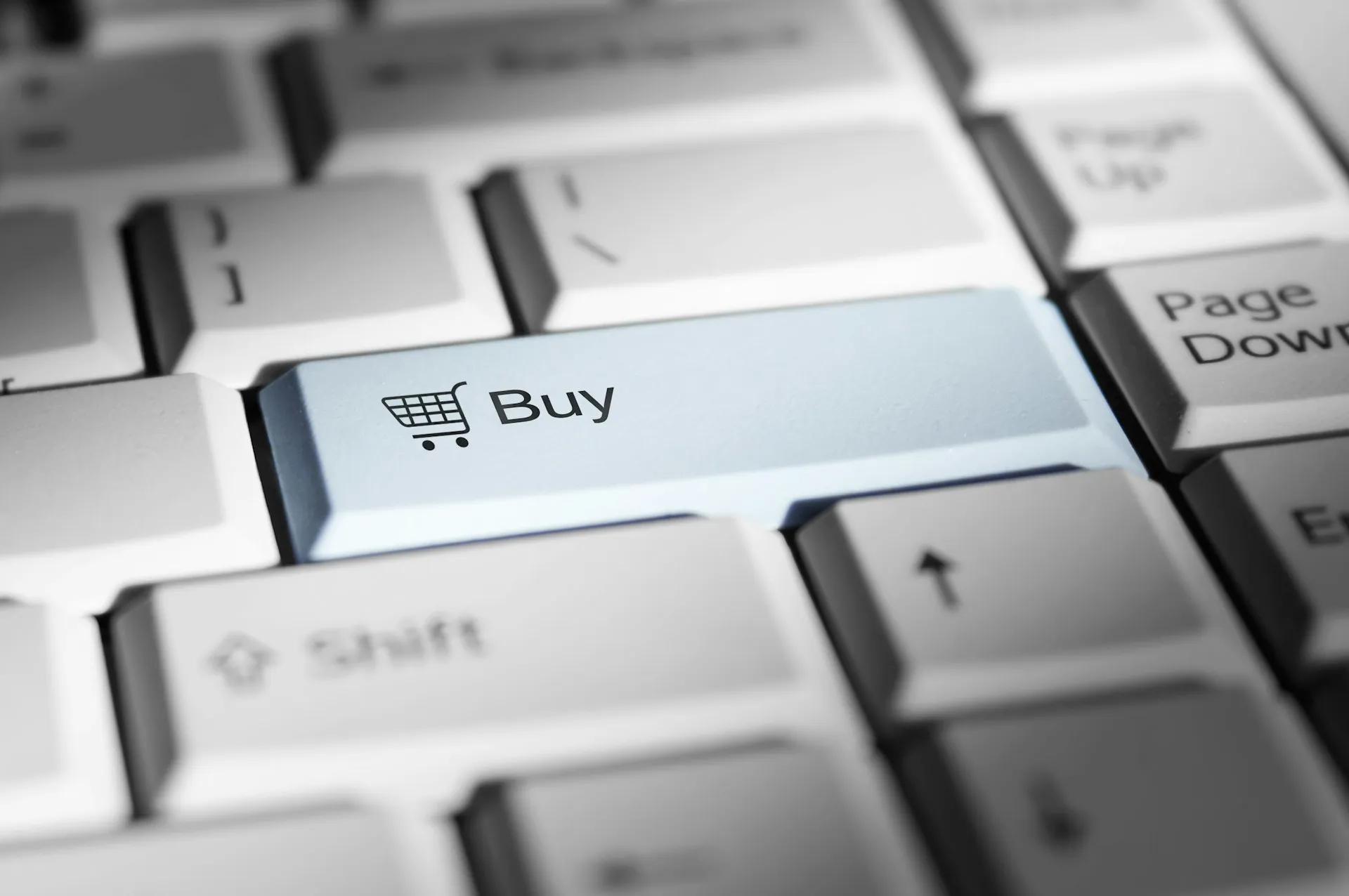 Como divulgar os produtos na internet e aumentar as vendas?