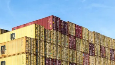 Pequenas empresas exportadoras já são 40% do total e somam menos de 1% do valor Pequenas empresas exportadoras já são 40% do total e somam menos de 1% do valor